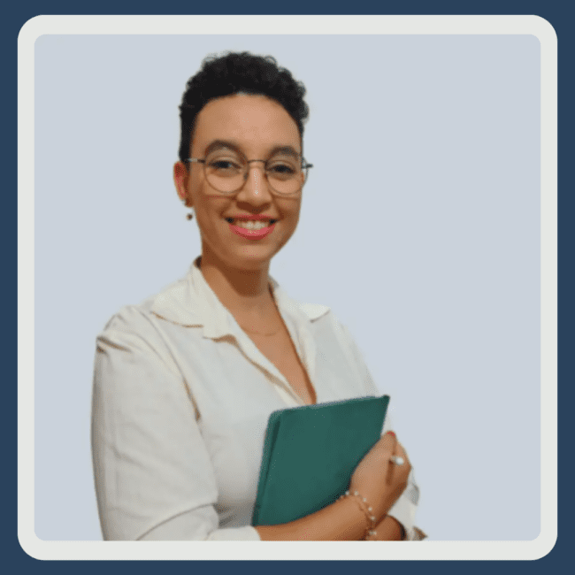 Tayná Cristina Alves Siqueira