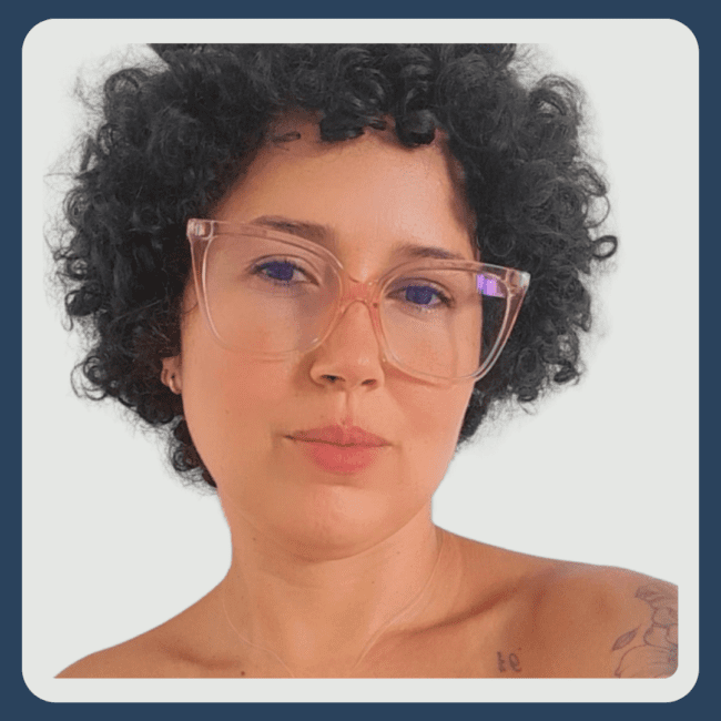 Débora Cristina dos Reis Sousa